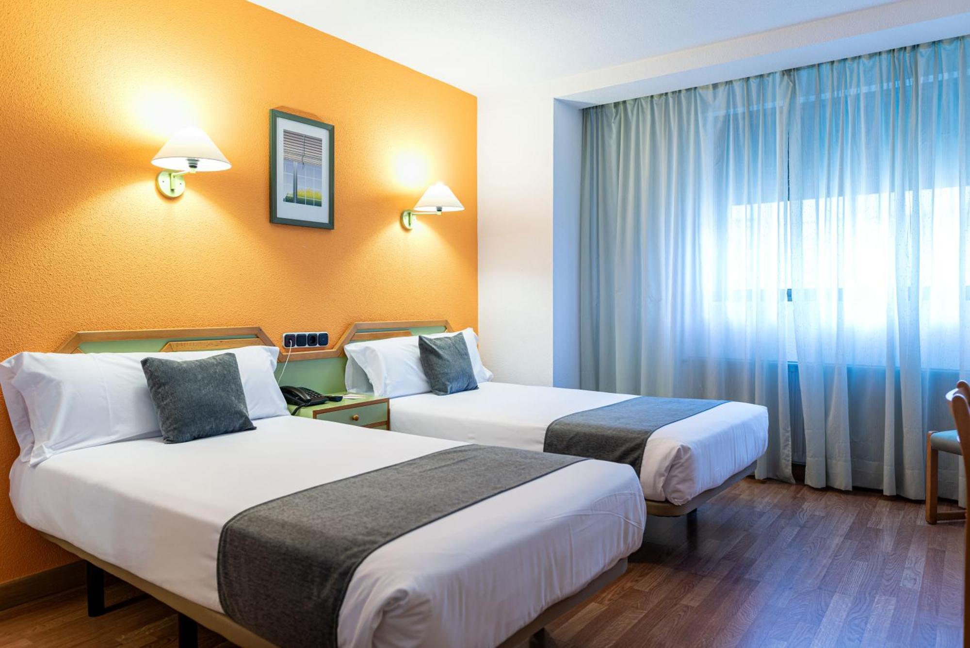 Hotel Alda Guijuelo Kültér fotó
